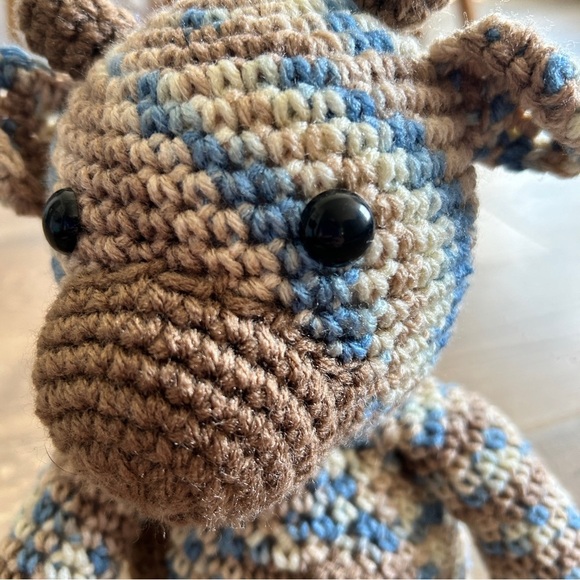 Handmade crochet cow - Picture 2 of 7